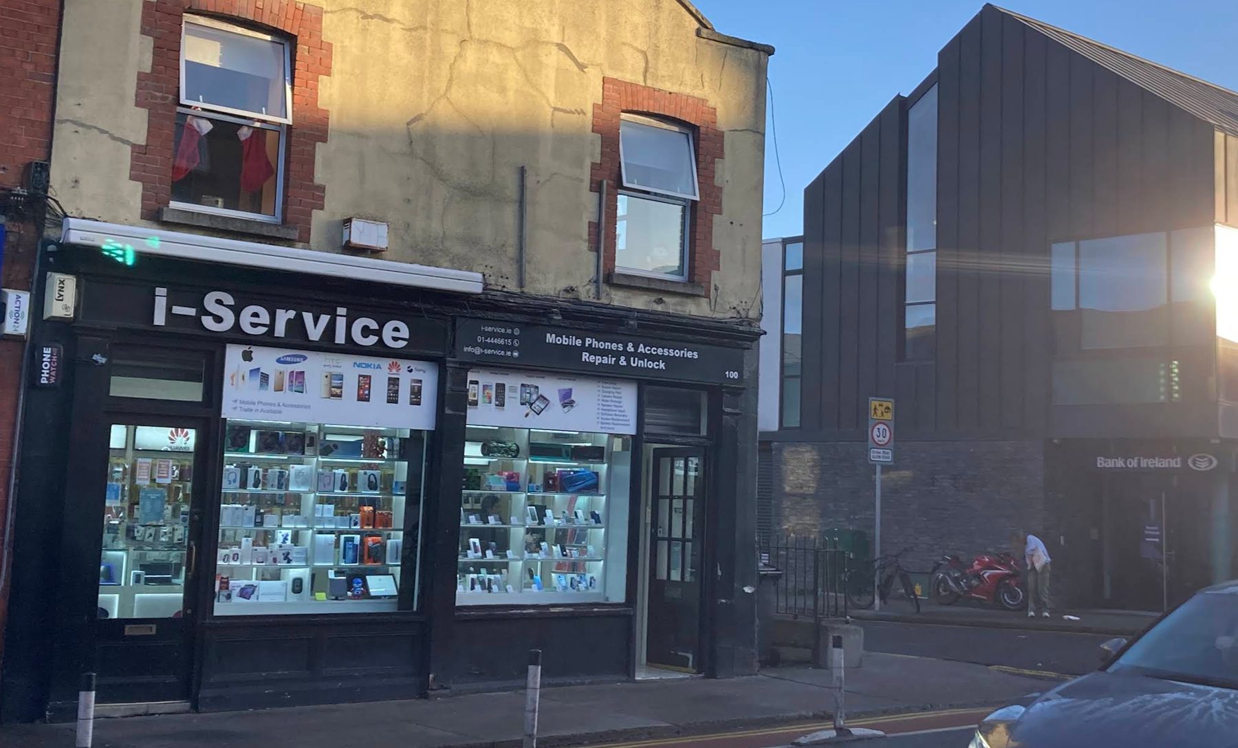 i-Service shopfront at 100 Ranelagh, Dublin 6